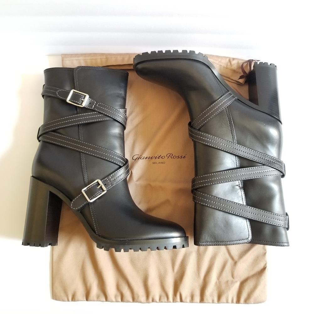 Gianvito Rossi Maren Leather Buckle Calf Boots Size EU 40 Black